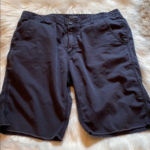 GUESS Flat Front Shorts Raw Hem Navy Sz 32